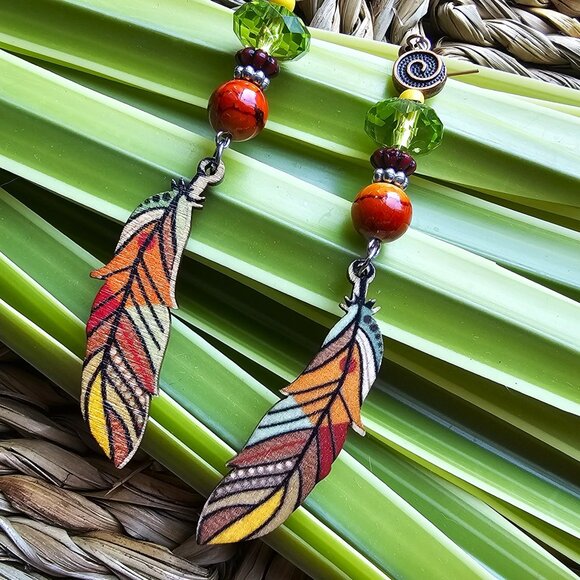 Artisan Hand Crafted Earrings, Painted Wood Feathers Beaded Pierced NWT - Picture 4 of 13